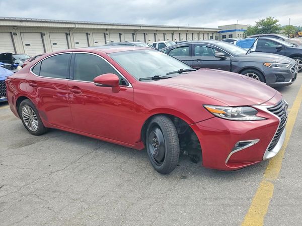 2016 LEXUS ES