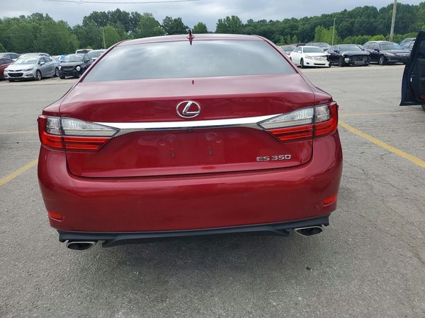 2016 LEXUS ES