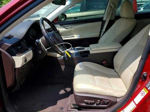 2016 LEXUS ES