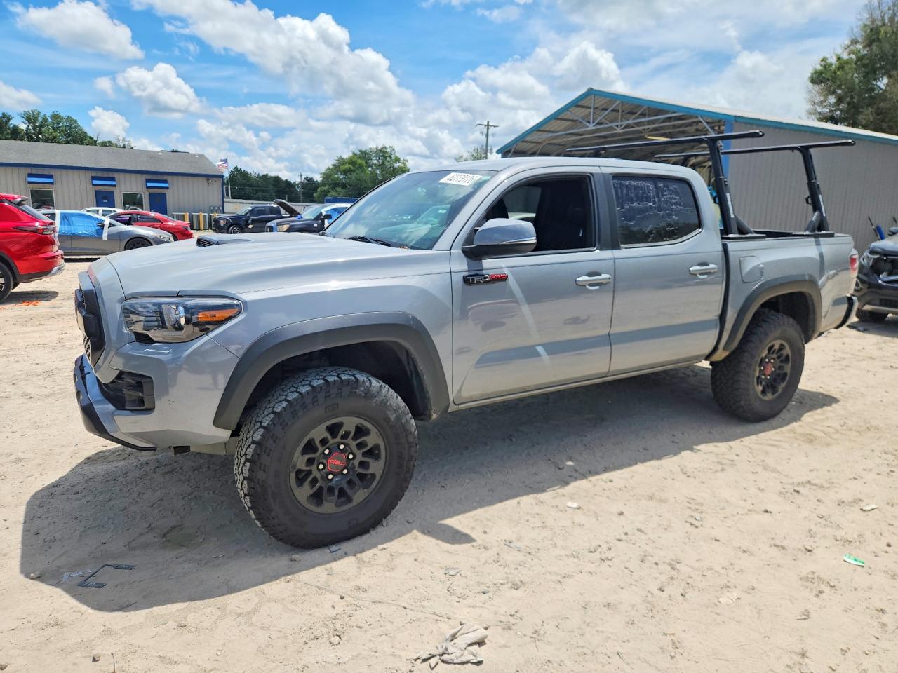 2017 TOYOTA TACOMA