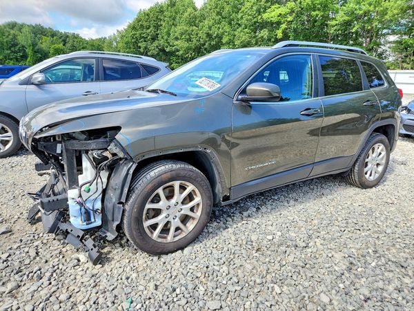 2015 JEEP CHEROKEE LATITUDE 4X4