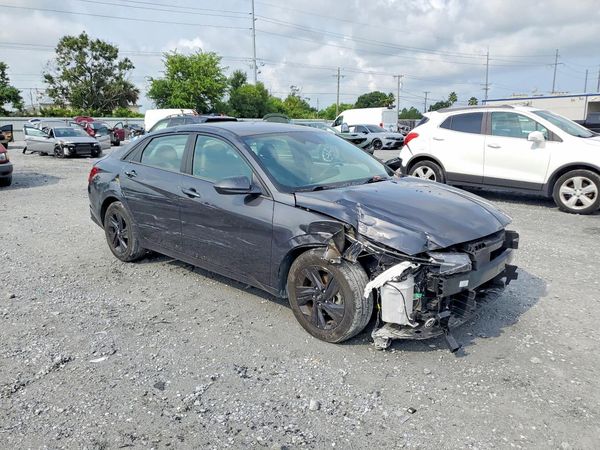 2021 HYUNDAI ELANTRA SEL