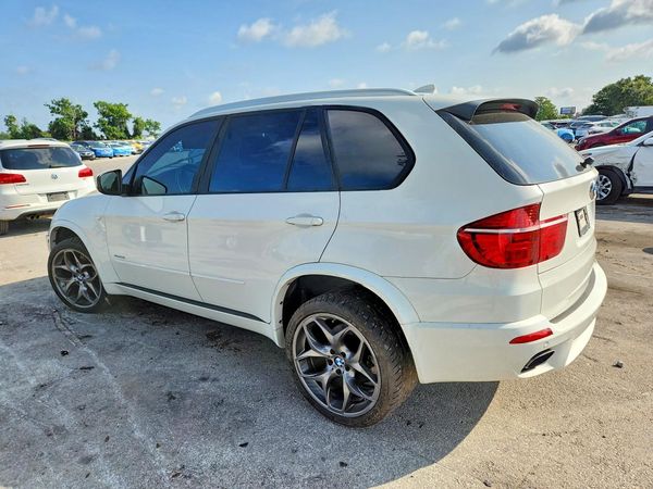 2012 BMW X5 xDrive50i
