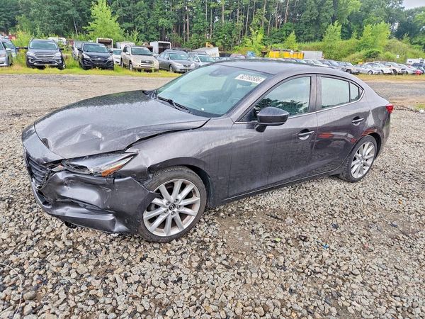 2017 MAZDA 3