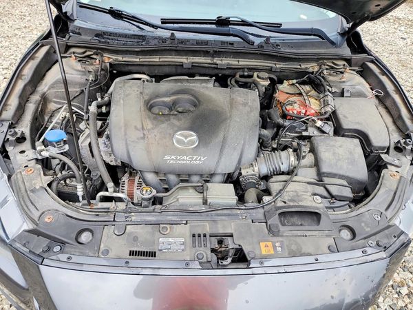 2017 MAZDA 3