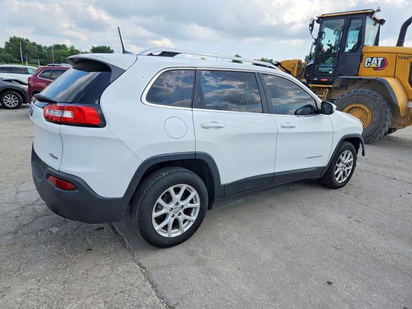 2017 JEEP CHEROKEE LATITUDE FWD