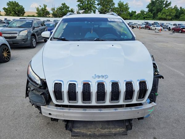 2017 JEEP CHEROKEE LATITUDE FWD