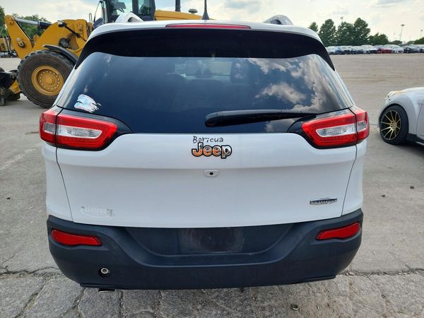 2017 JEEP CHEROKEE LATITUDE FWD