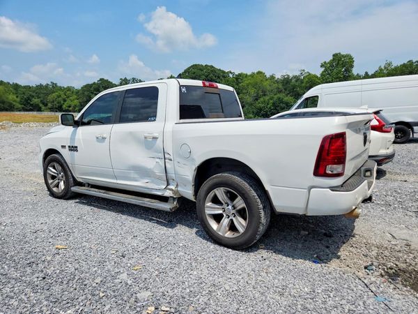 2015 RAM 1500 SPORT CREW CAB 4X4