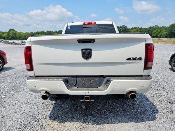 2015 RAM 1500 SPORT CREW CAB 4X4