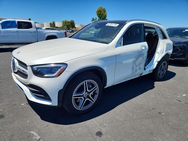2020 MERCEDES-BENZ GLC GLC300-4M