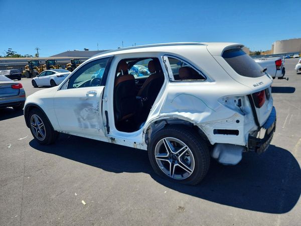 2020 MERCEDES-BENZ GLC GLC300-4M