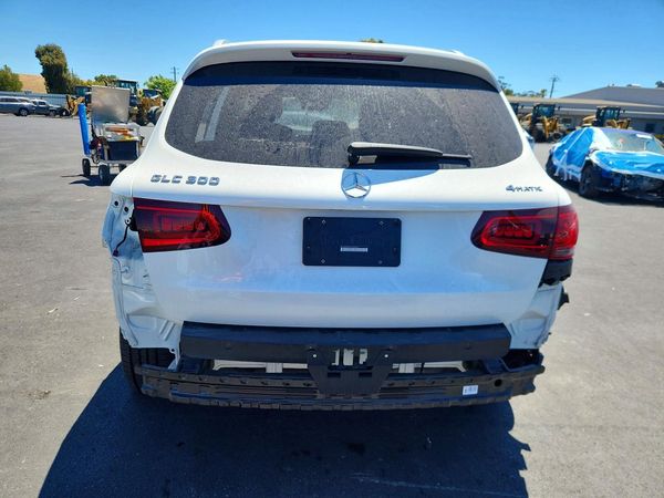 2020 MERCEDES-BENZ GLC GLC300-4M
