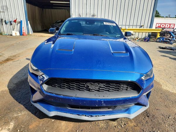 2022 FORD MUSTANG