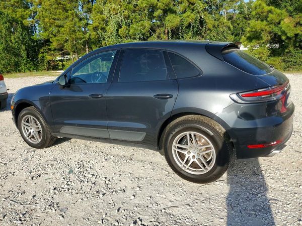 2019 PORSCHE MACAN