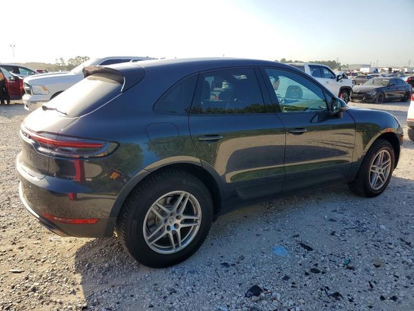 2019 PORSCHE MACAN