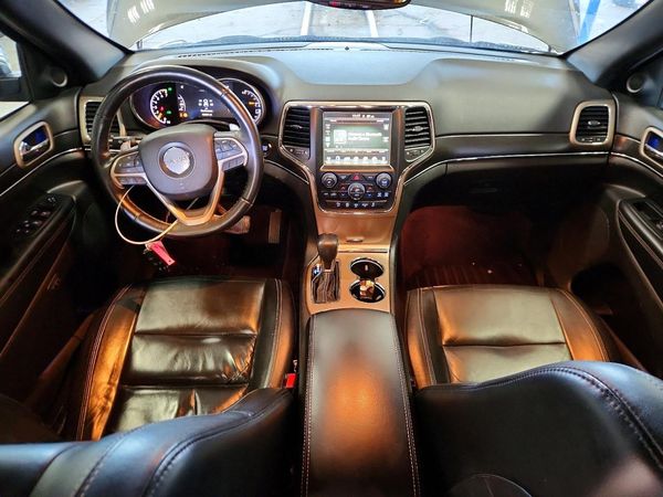 2017 JEEP GRAND CHEROKEE Limited