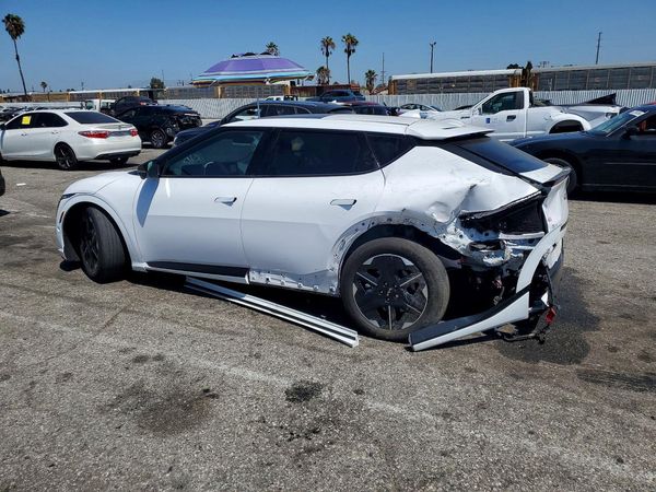2025 KIA EV6