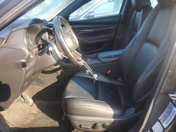 2021 MAZDA 3