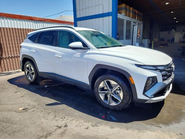 2026 HYUNDAI TUCSON SEL, SEL Plus