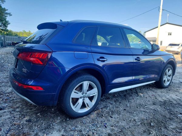 2018 AUDI Q5 quattro Premium