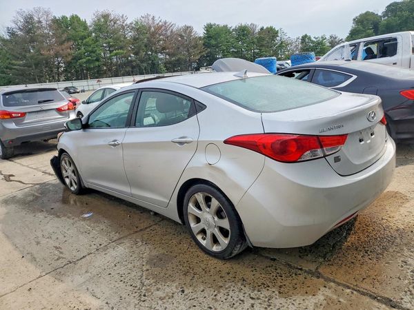 2013 HYUNDAI ELANTRA
