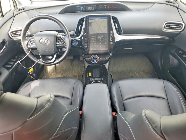 2020 TOYOTA PRIUS