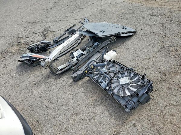 2020 TOYOTA PRIUS