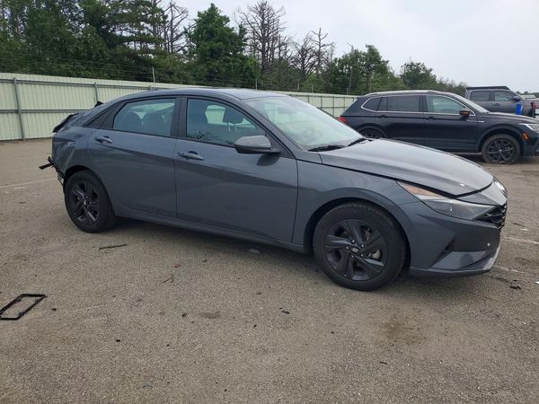 2023 HYUNDAI ELANTRA