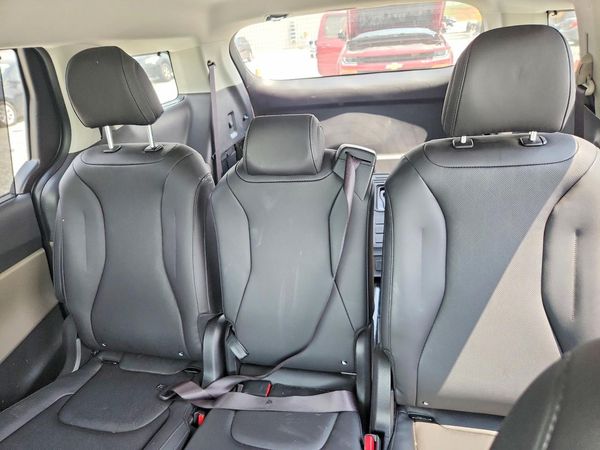 2026 KIA CARNIVAL