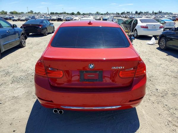 2015 BMW 328