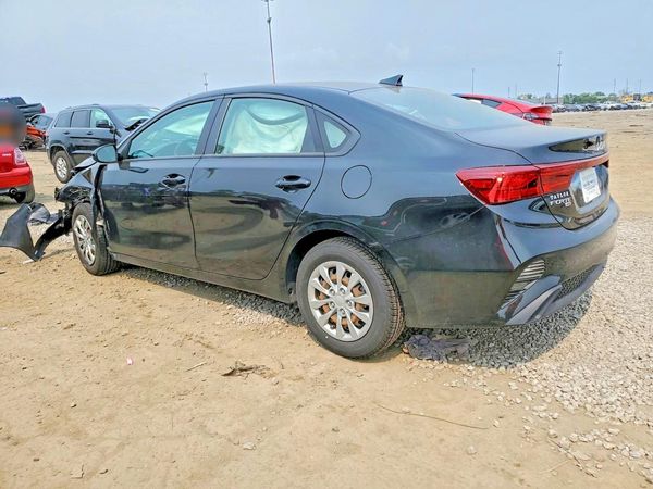 2022 KIA FORTE FE, LXS