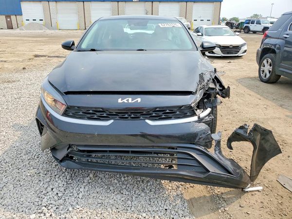 2022 KIA FORTE FE, LXS