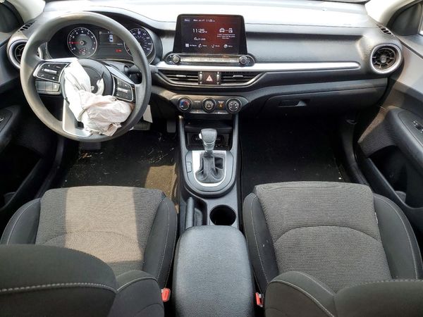 2022 KIA FORTE FE, LXS