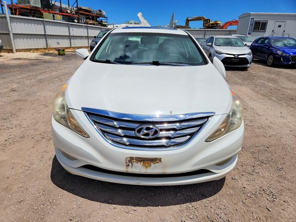2012 HYUNDAI SONATA Middle level