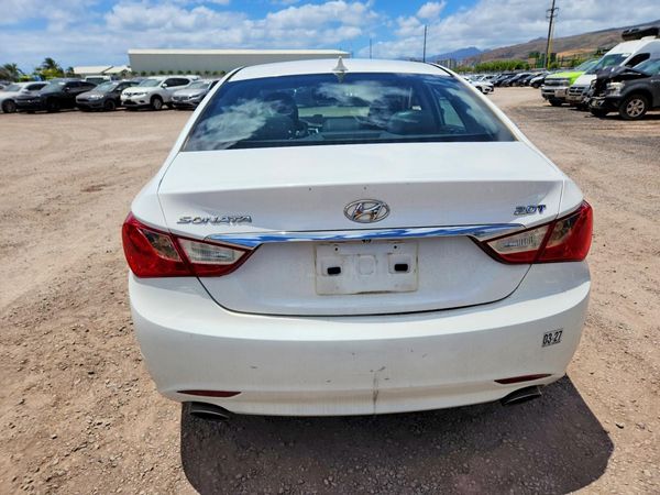 2012 HYUNDAI SONATA Middle level