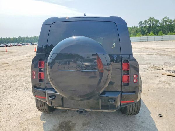 2025 LAND ROVER DEFENDER 110 X-Dynamic SE