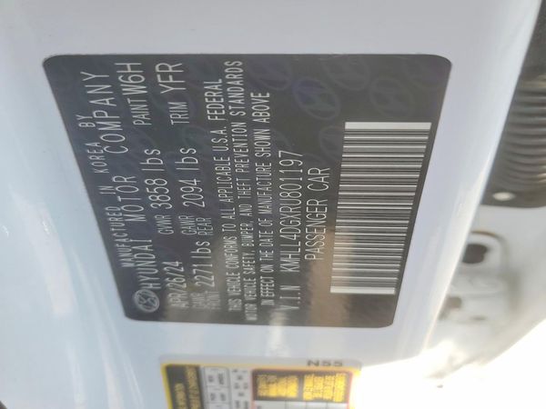 2024 HYUNDAI ELANTRA SE
