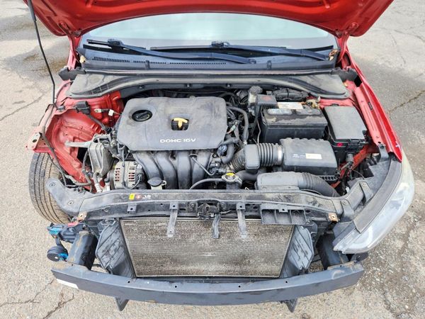 2017 HYUNDAI ELANTRA SE Base