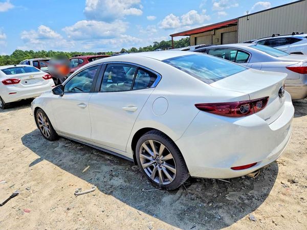 2019 MAZDA 3