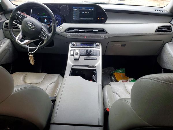 2020 HYUNDAI PALISADE SEL w/ Premium Pkg