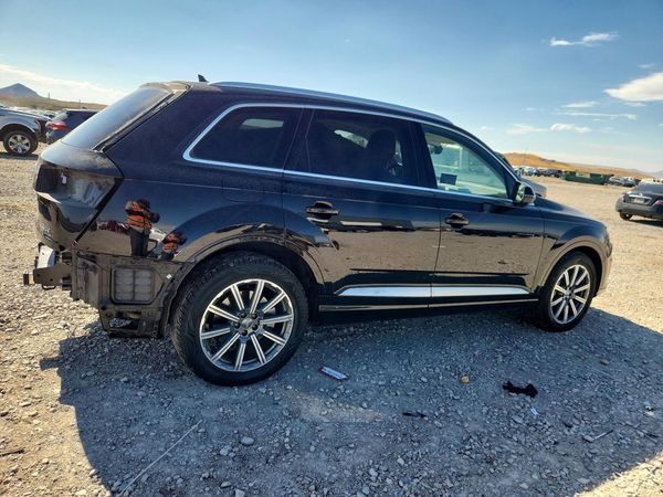 2018 AUDI Q7 quattro Premium Plus