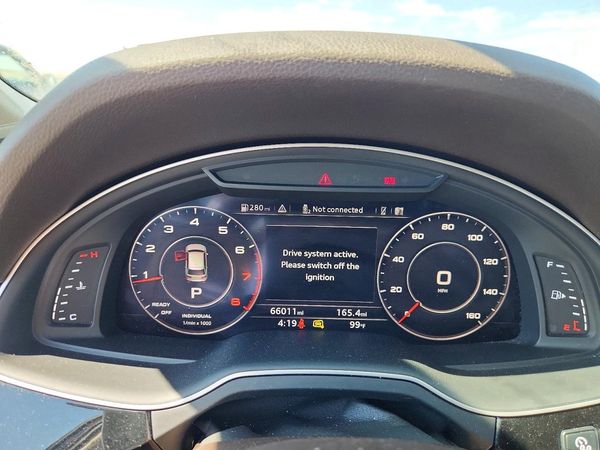 2018 AUDI Q7 quattro Premium Plus