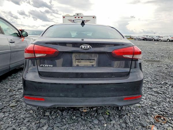 2018 KIA FORTE LX Pop,S,EX