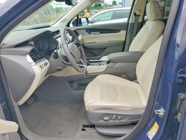 2024 CADILLAC XT6 Premium Luxury