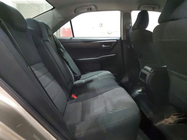 2016 TOYOTA CAMRY