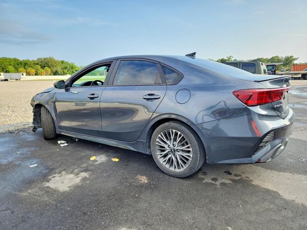 2024 KIA FORTE GT Line