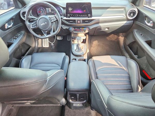 2024 KIA FORTE GT Line
