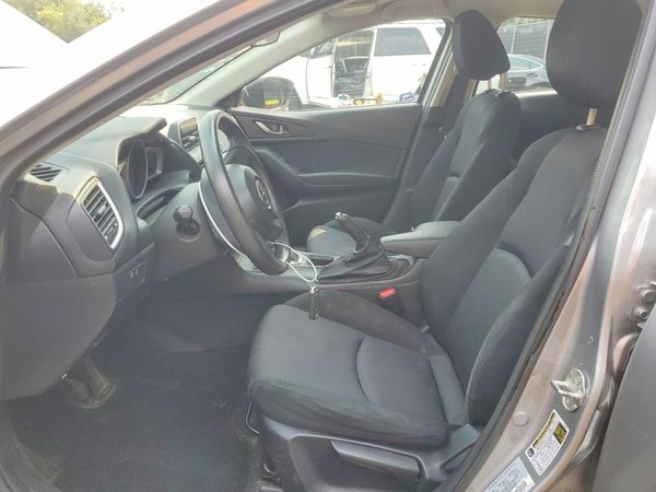 2015 MAZDA 3