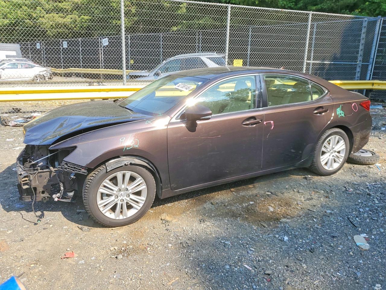 2013 LEXUS ES 350